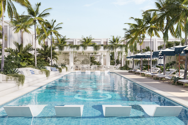 Capri pool