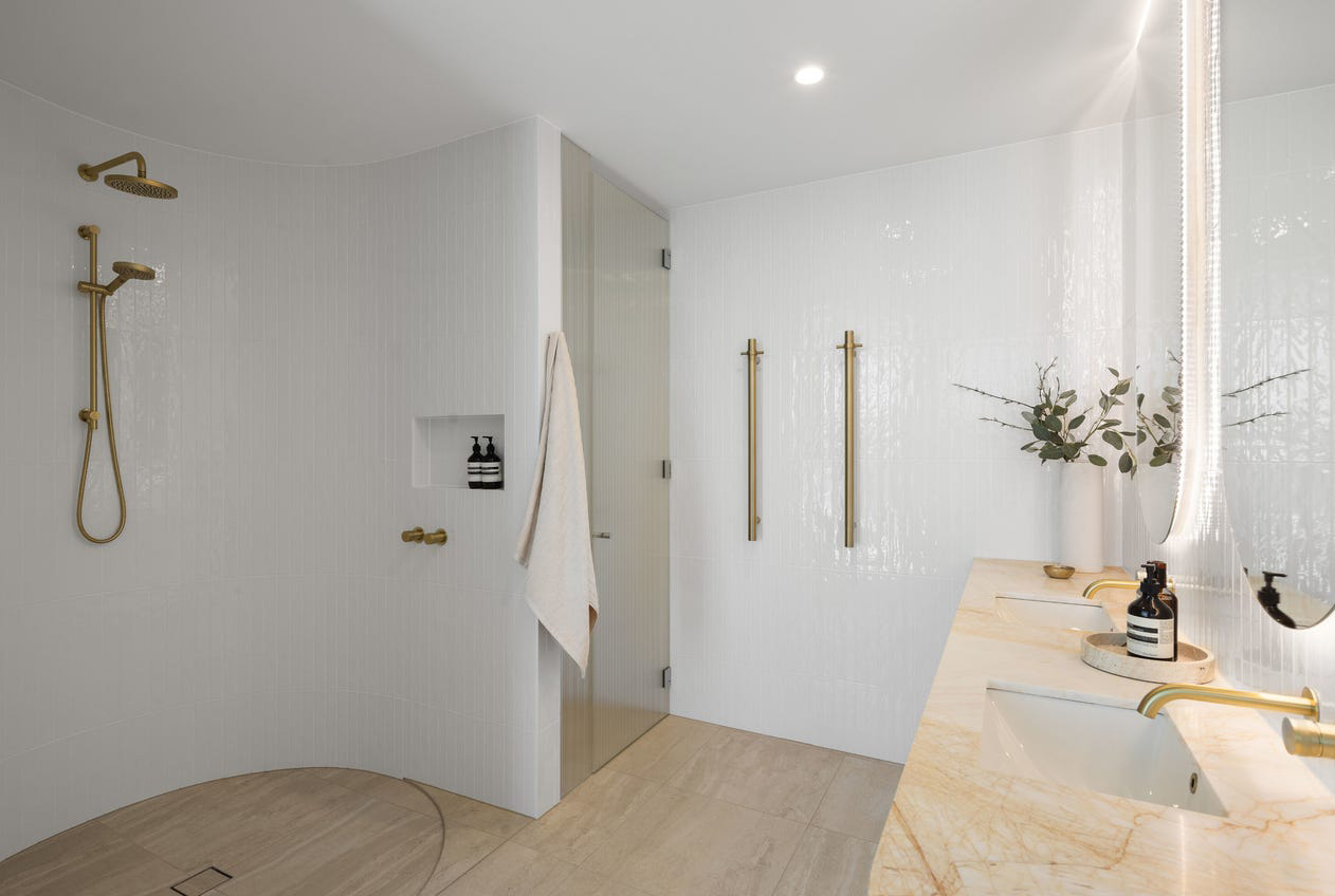 Bathroom2